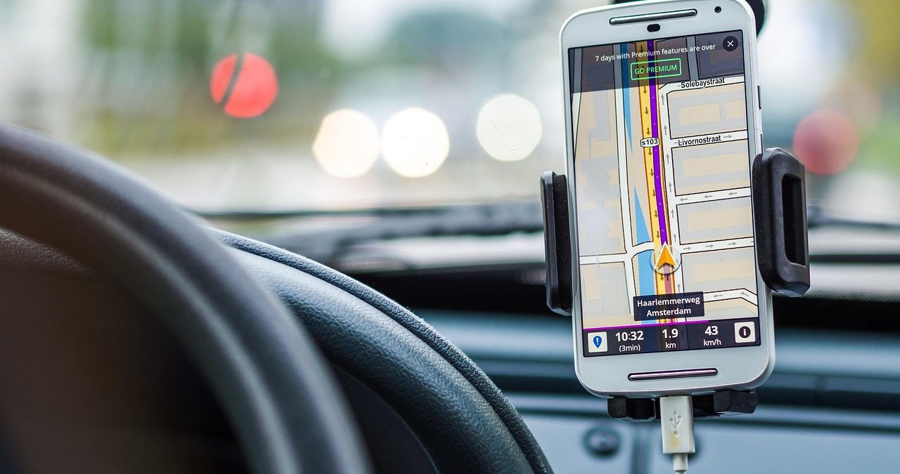 Cum afli coordonatele GPS exacte pe telefon - Ghid 2026