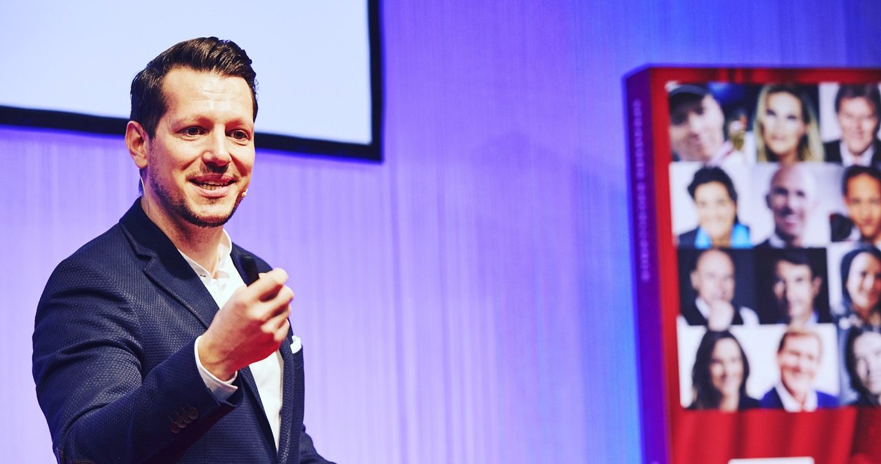 Cum Salvezi PowerPoint ca PDF: Ghid Complet și Rapid 2026